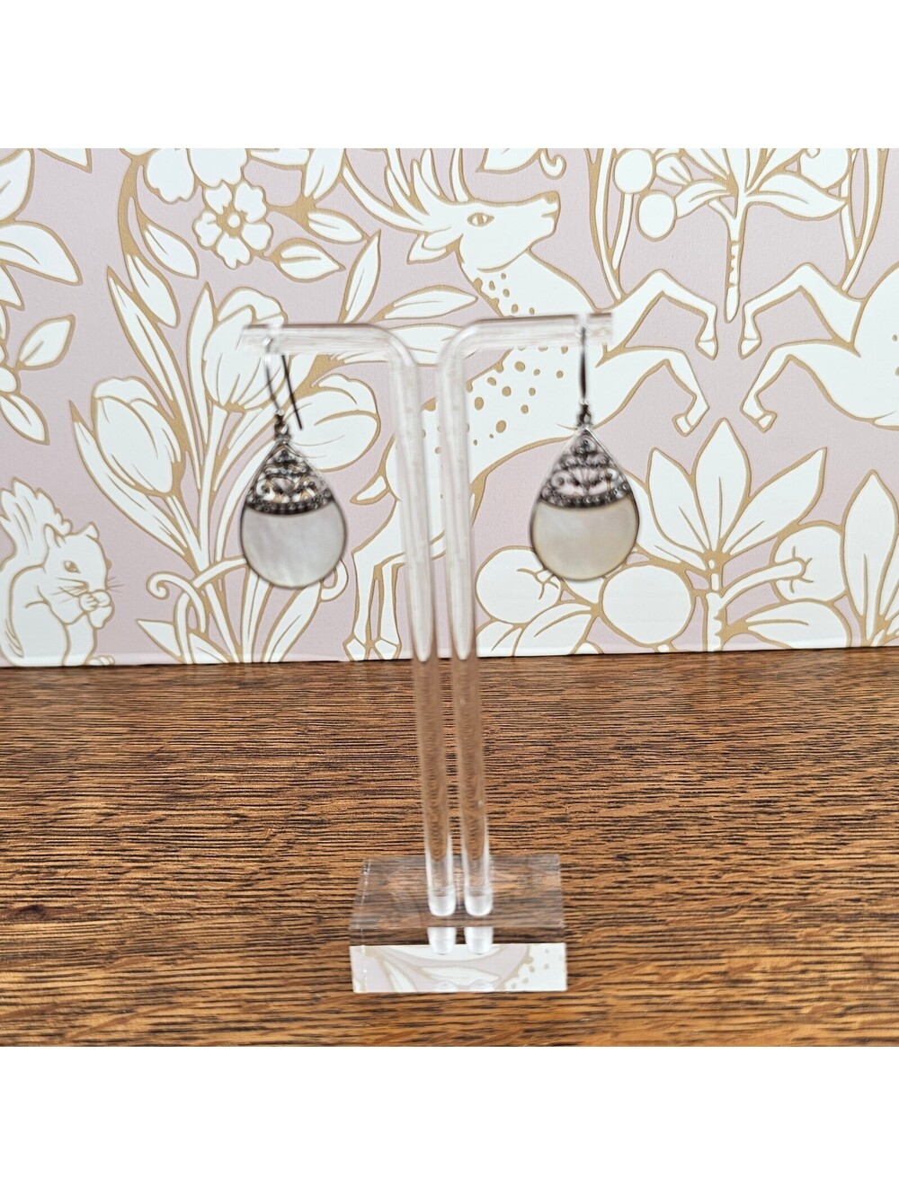Vintage ATI 925 Sterling Silver Mother of Pearl Filigree Dangle Earrings